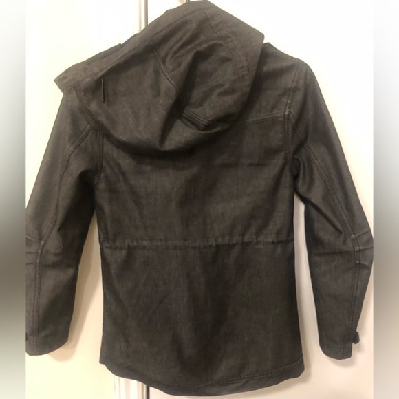 Women’s Grey Fall Zip Up Jacket Stylish Gently Worn size Small - Picture 2 of 3